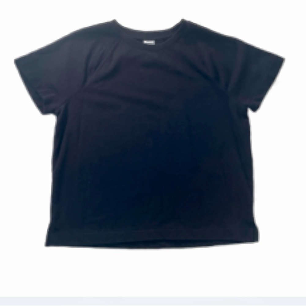 Black unisex stylish and comfortable sweater shirt